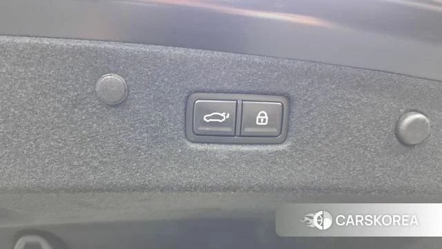Kia The New K8 Hybrid id 4432315 из Кореи 21
