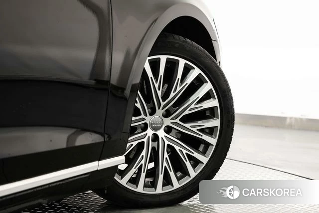 Audi A8 id 4210122 из Китая 21