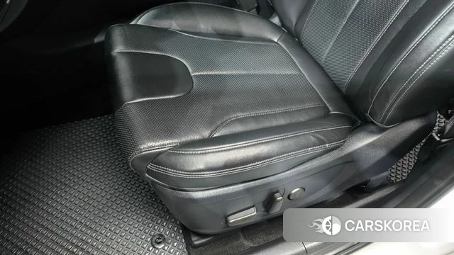 Hyundai Santa Fe TM id 4471351 из Кореи 21