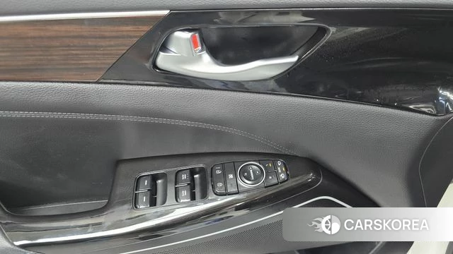 Kia Come New K7 id 4605266 из Кореи 21