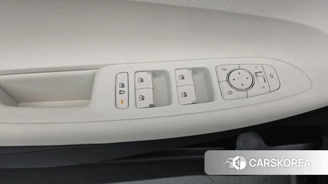 Hyundai The New Grandeur IG Hybrid id 4223915 из Кореи 21