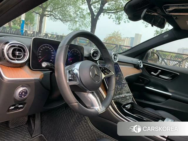 Mercedes-Benz Class C id 4220106 из Китая 21