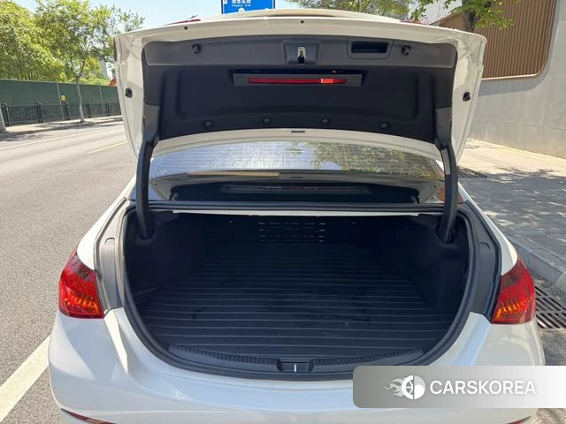Mercedes-Benz C-class PHEV id 4297281 из Китая 21