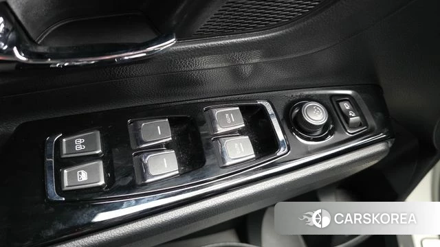 Ssangyong Beautiful Korando id 4835898 из Кореи 21