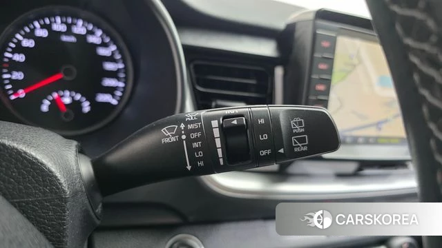 Kia Stonic id 4543550 из Кореи 21