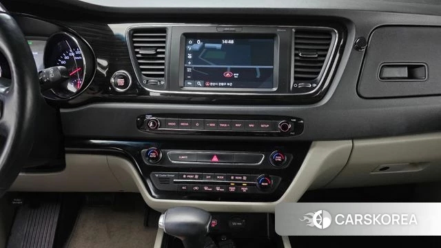 Kia The New Carnival id 4325976 из Кореи 21
