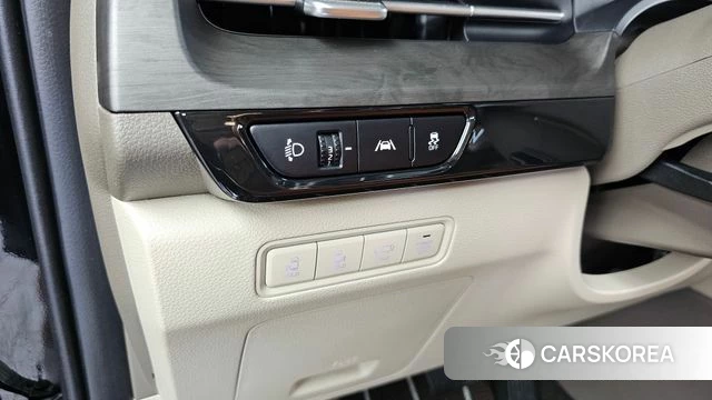Kia Carnival 4th generation id 4500461 из Кореи 21