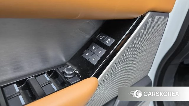 Land Rover Range Rover Velar id 4626126 из Кореи 21