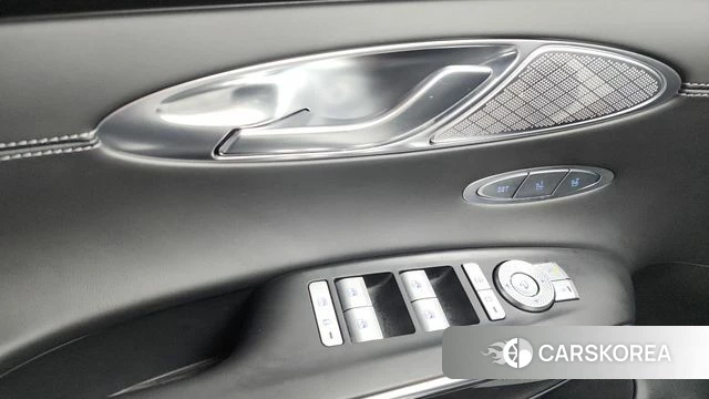 Genesis GV70 id 4267812 из Кореи 21