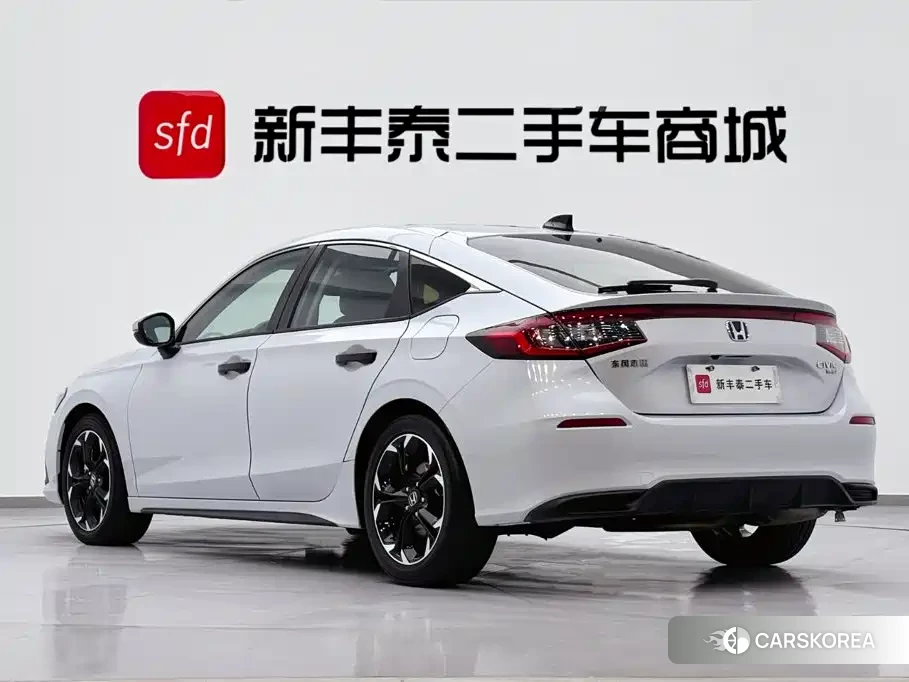 Honda Civic id 4649240 из Китая 21