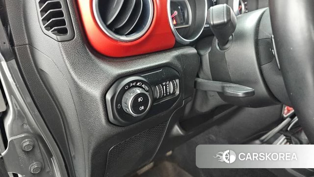 Jeep Wrangler (JL) id 4350675 из Кореи 22