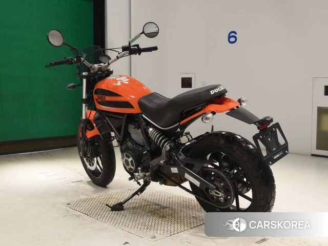 Ducati SCRAMBLER SIXTY2 id 4229640 из Японии 22