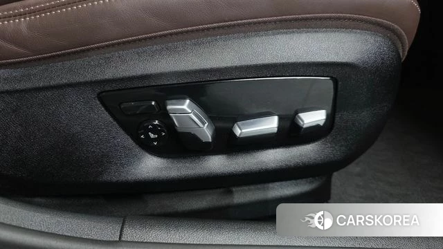 BMW 5 Series (G30) id 4586548 из Кореи 22