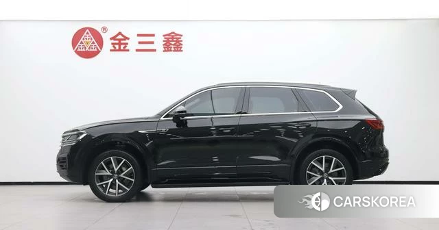 Volkswagen Touareg id 4258632 из Китая 22