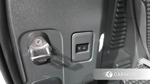 Land Rover Defender (L663) id 4321747 из Кореи 22