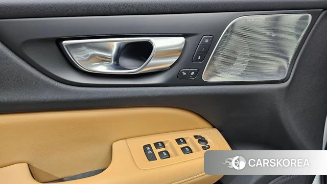 Volvo V60 Cross-Country 2nd Generation id 4853395 из Кореи 22