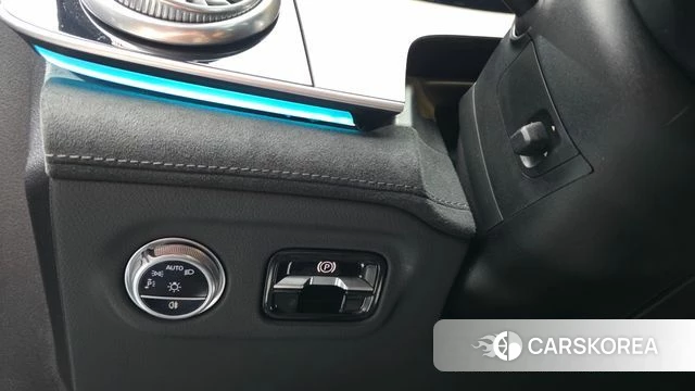Mercedes-Benz EQS V297 id 4692725 из Кореи 22