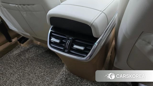 Hyundai The New Grandeur IG Hybrid id 4481297 из Кореи 22