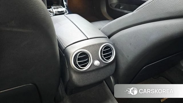 Mercedes-Benz C-Class W205 id 4727949 из Кореи 22