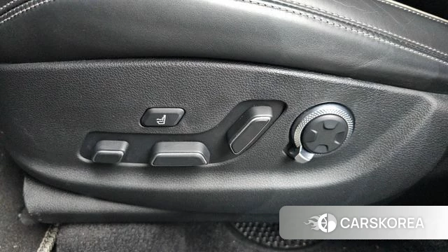 Genesis GV70 id 4422200 из Кореи 22