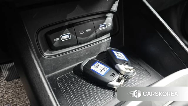Hyundai Venue id 4267715 из Кореи 22