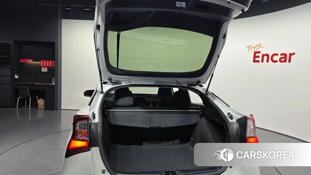 Toyota Prius 4th Generation id 4702652 из Кореи 22