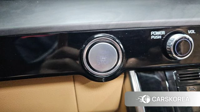 Kia Carnival 4th generation id 4389448 из Кореи 22