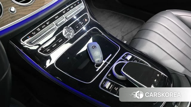 Mercedes-Benz E-Class W213 id 4424782 из Кореи 22