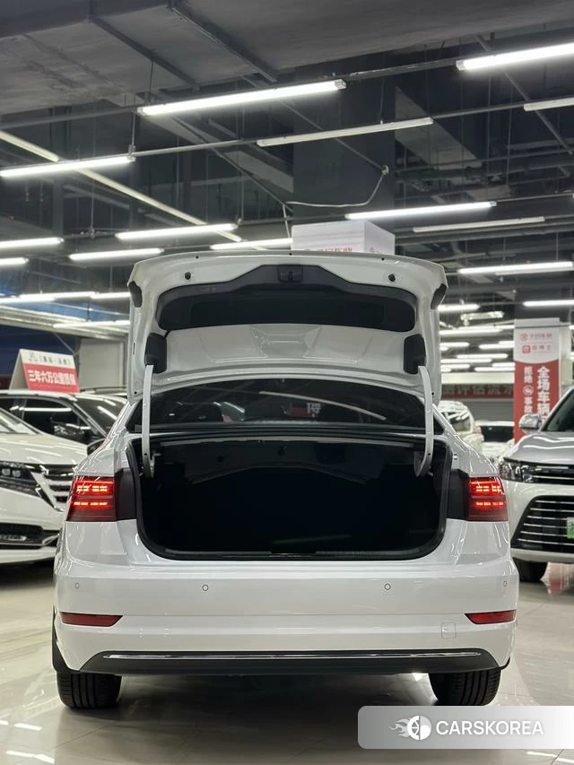 Volkswagen Sagitar id 4256143 из Китая 22