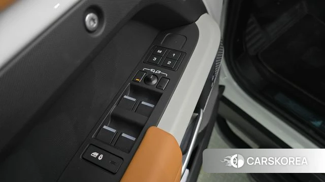 Land Rover Defender (L663) id 4590601 из Кореи 22
