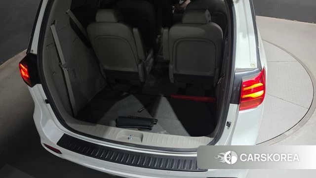 Kia The New Carnival id 4459581 из Кореи 22