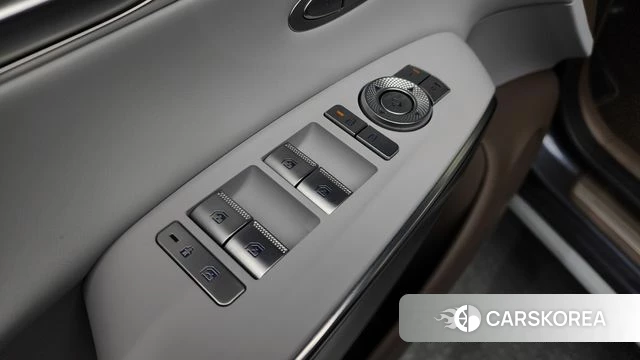 Genesis GV70 id 4767685 из Кореи 22