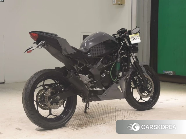 Kawasaki NINJA 250SL id 3949148 из Японии 22