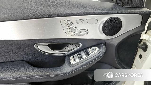 Mercedes-Benz C-Class W205 id 4417484 из Кореи 22