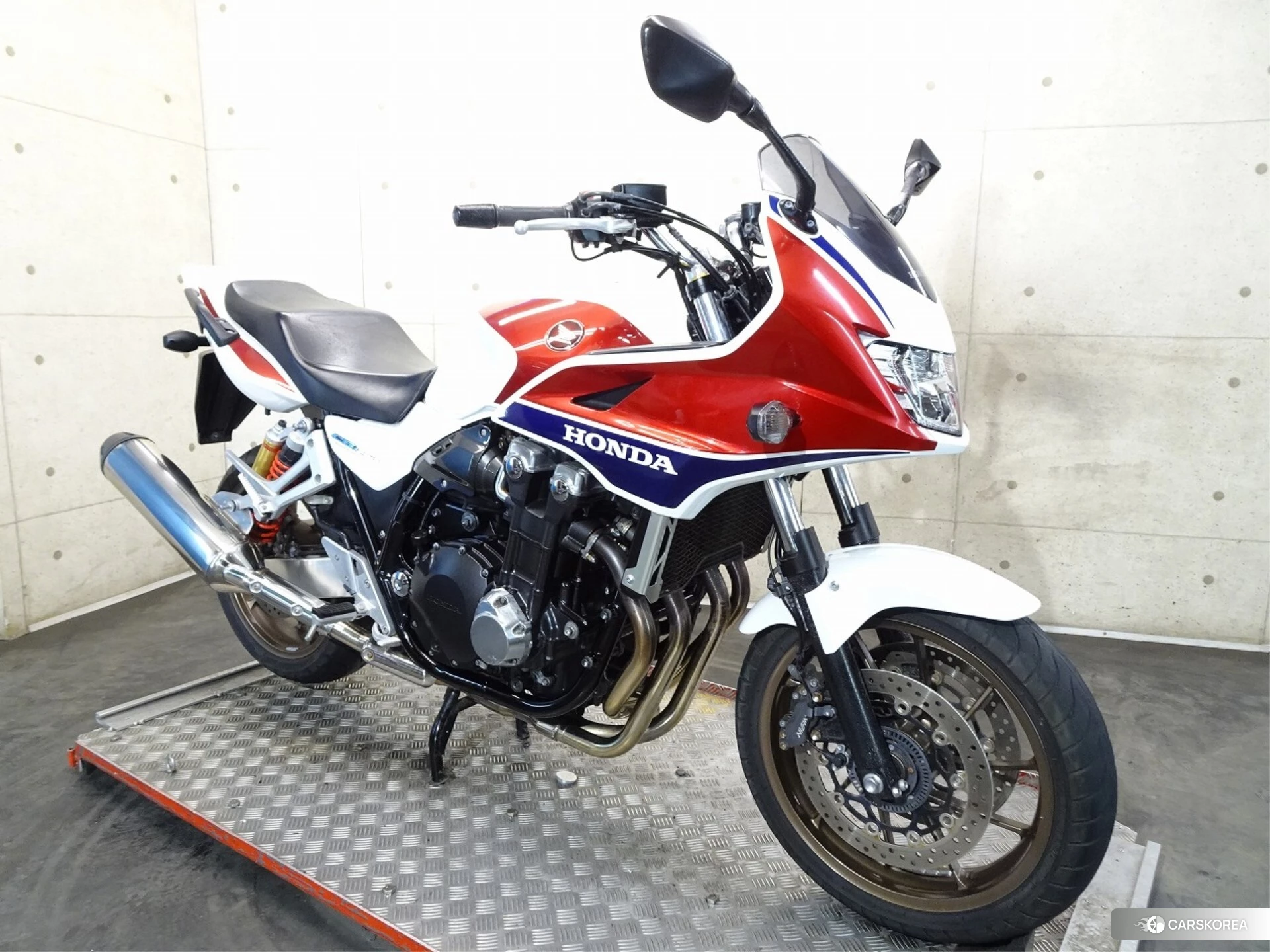 Honda CB1300SF BOLDOR ABS id 3950197 из Японии 22
