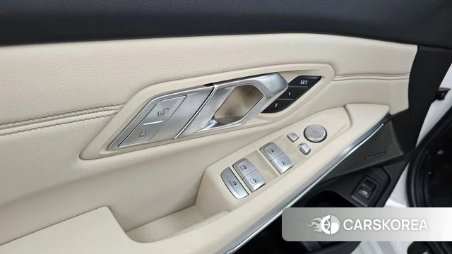 BMW 3 Series (G20) id 4669602 из Кореи 22