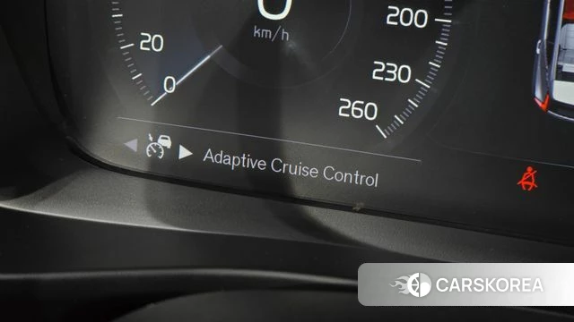 Volvo XC40 id 4604208 из Кореи 22