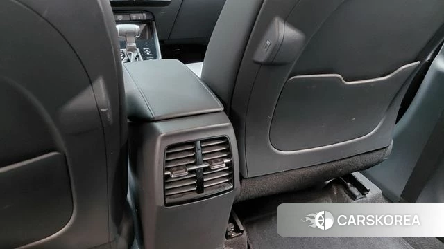 Kia Di Ol Nu Niro id 4854514 из Кореи 22