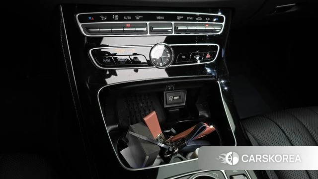 Mercedes-Benz E-Class W213 id 4232149 из Кореи 22