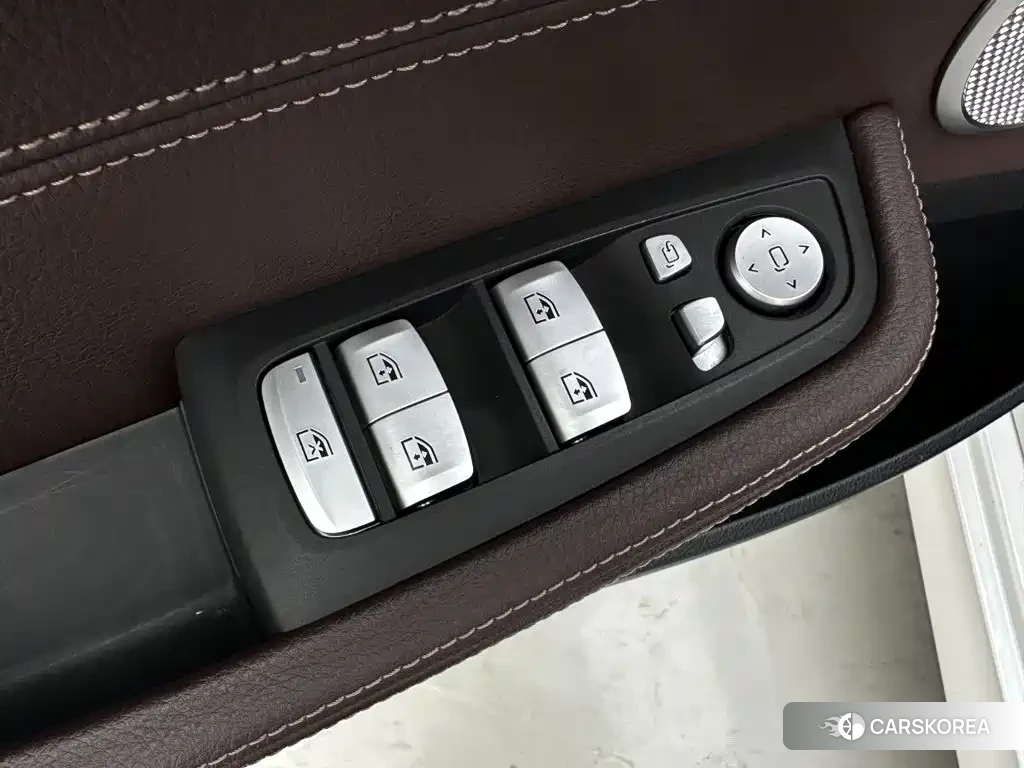 BMW 1 series id 4606839 из Китая 22