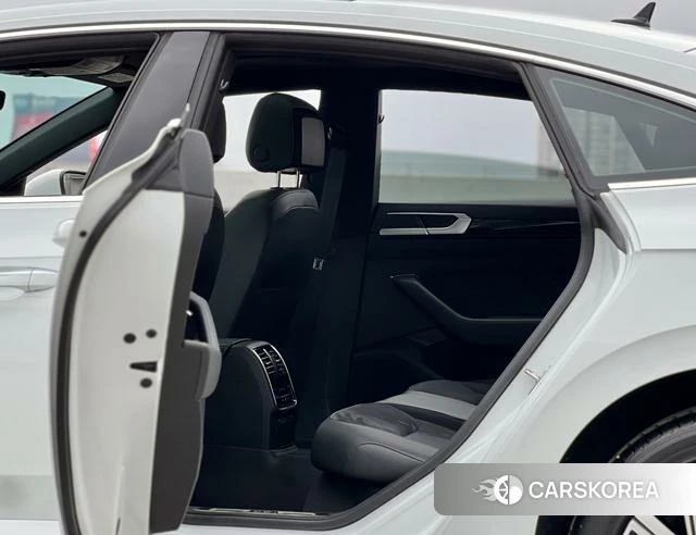 Volkswagen CC id 4259496 из Китая 22
