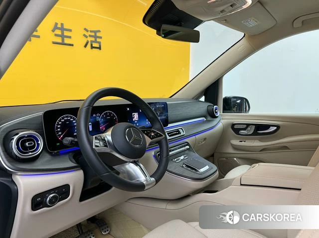Mercedes-Benz V-class id 4256335 из Китая 22