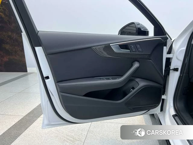 Audi A4L id 4236344 из Китая 22