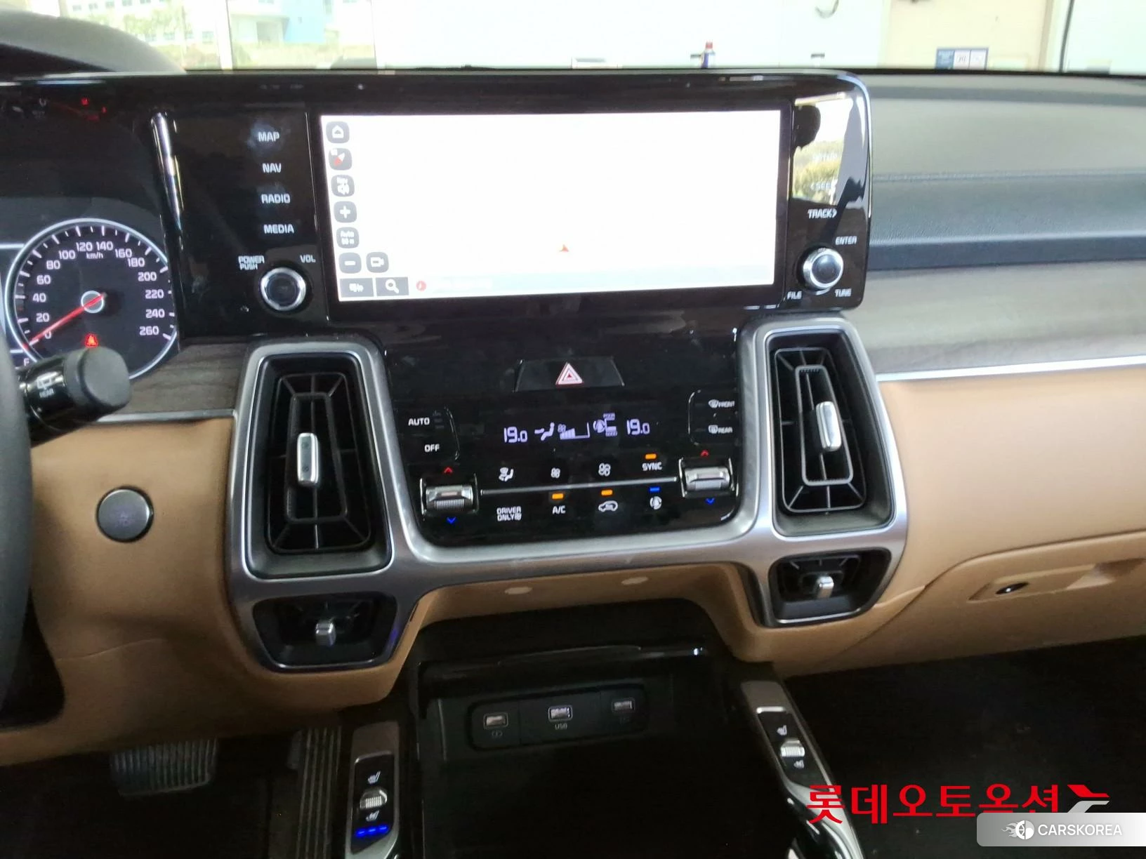 Kia Sorento Hybrid id 4902447 из Кореи 22