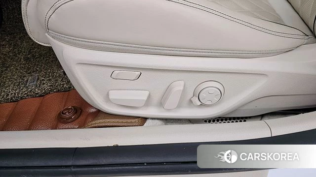 Genesis G70 id 4501985 из Кореи 22