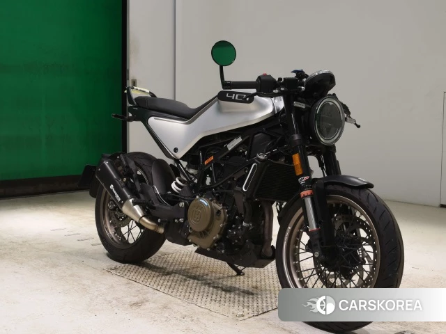 Husqvarna VITPILEN 401 id 4184209 из Японии 22