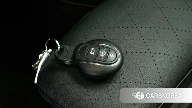 Mini Cooper Electric id 4316477 из Кореи 22