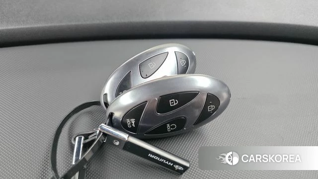 Hyundai The New Avante (CN7) id 4879611 из Кореи 22