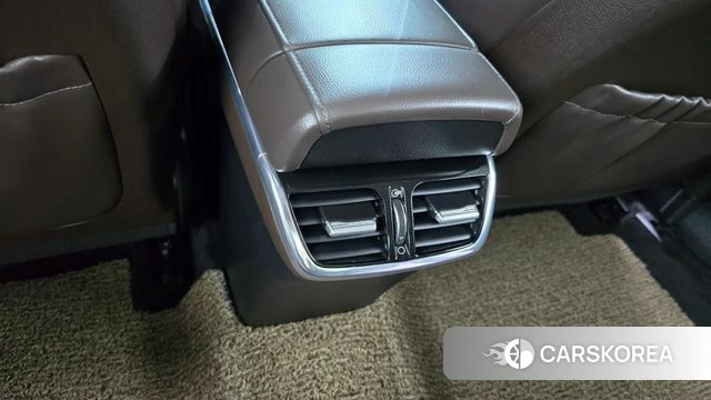 Hyundai The New Grandeur IG id 4423940 из Кореи 22