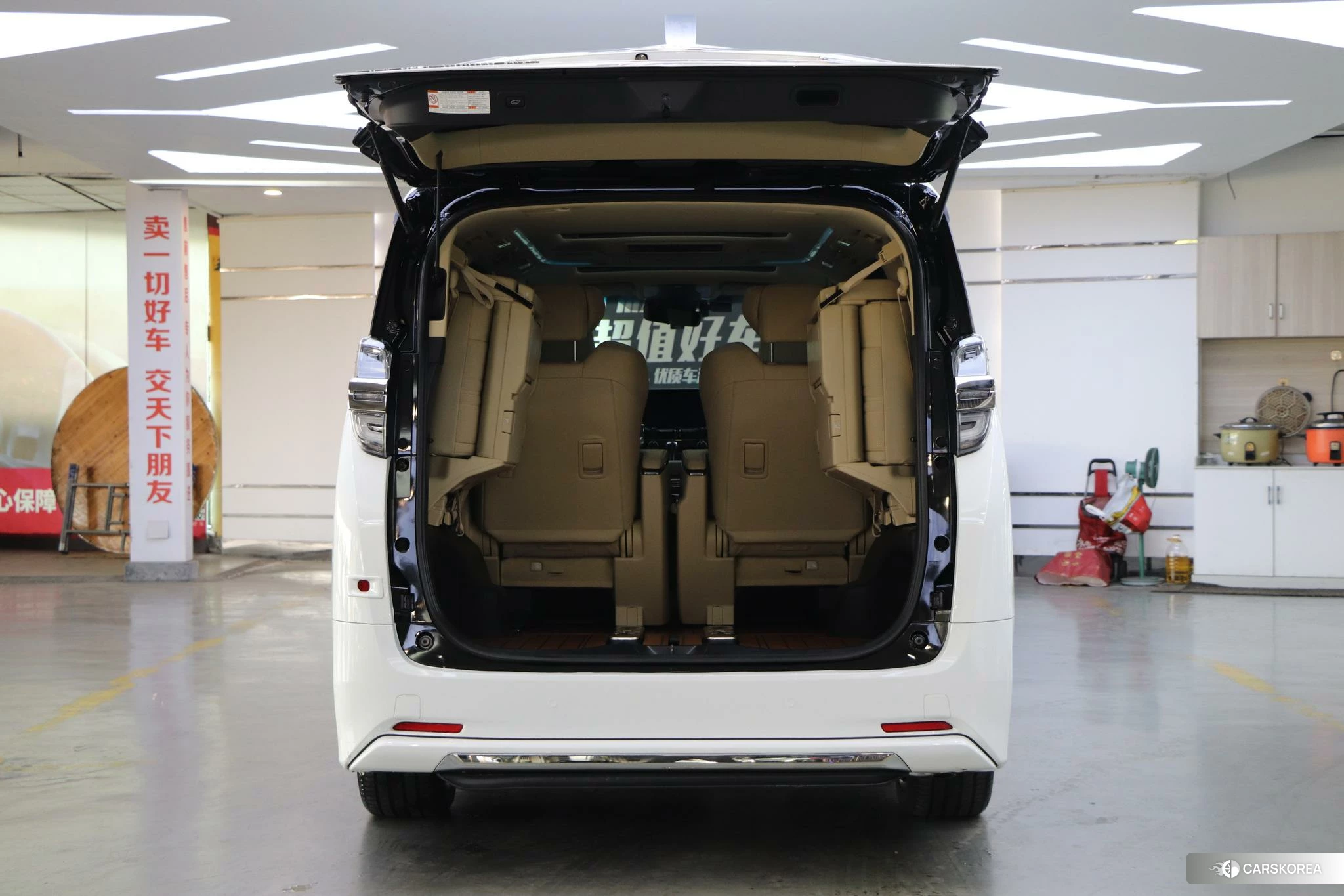 Toyota Wilfa id 4499075 из Китая 21